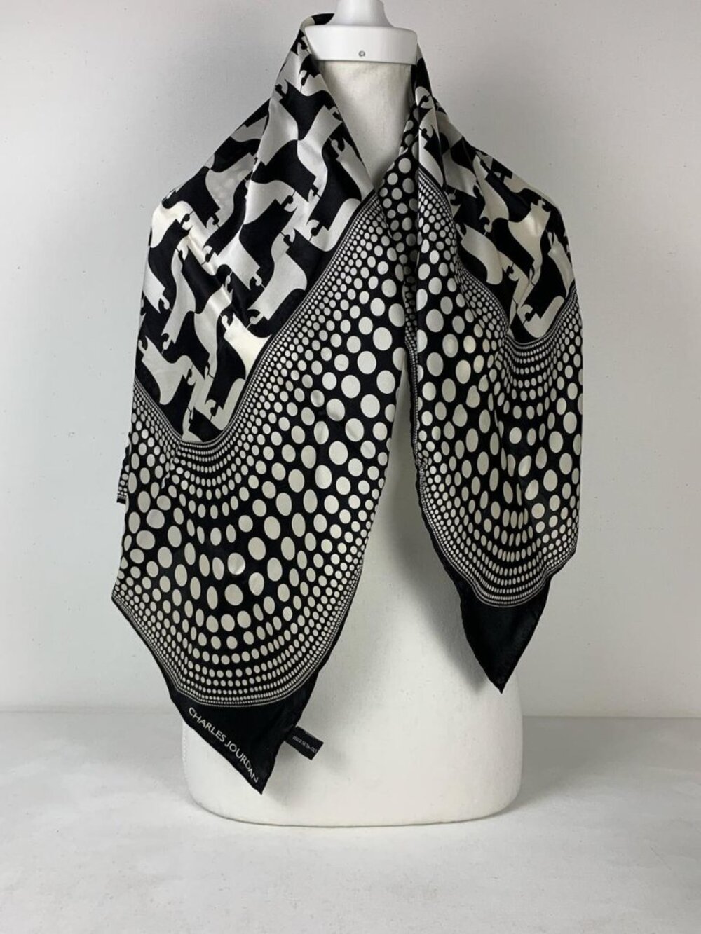 Charles Jourdan Elegant Black & White Silk Scarf - 34x34 Luxury Accessory